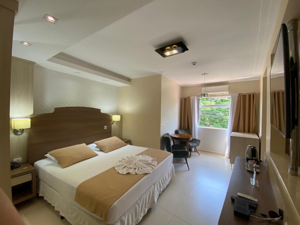 Kanoa Hotel Santo Antônio da Platina Екстериор снимка
